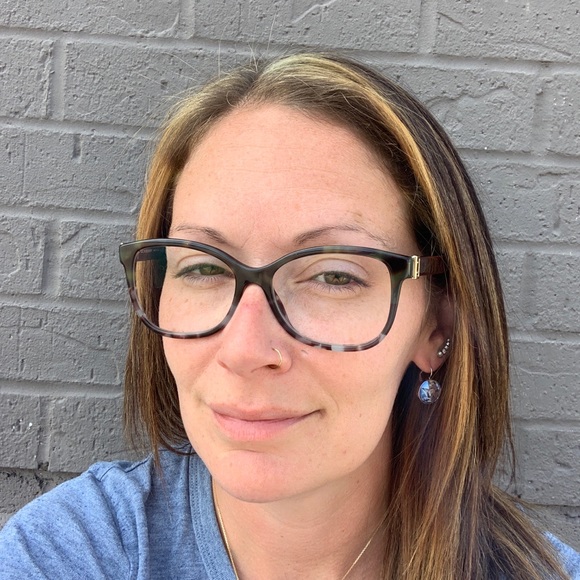 Meet your Posher, Megan - Picture 1 of 1